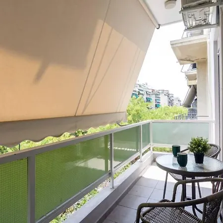 Chic & Minimal Apt. 5 Min From Metro * Athens